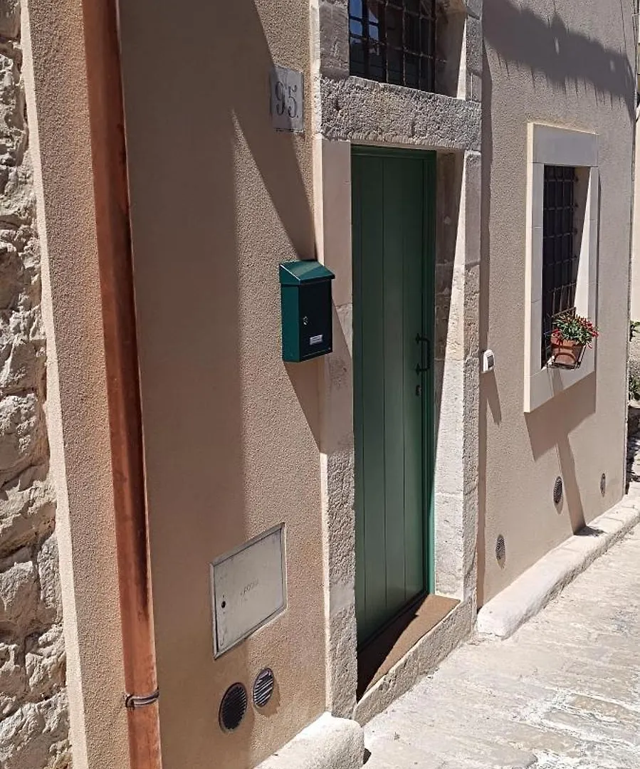 Casetta Santa Venera Μόντικα Σπίτι διακοπών