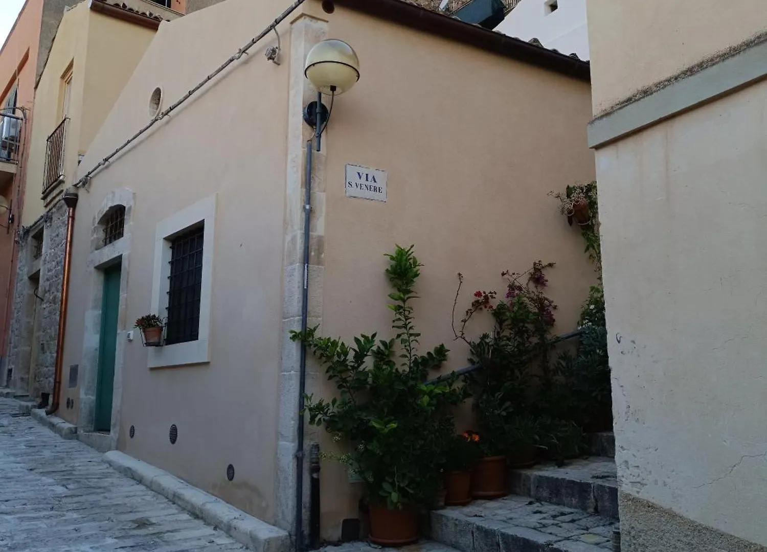Σπίτι διακοπών Casetta Santa Venera Μόντικα